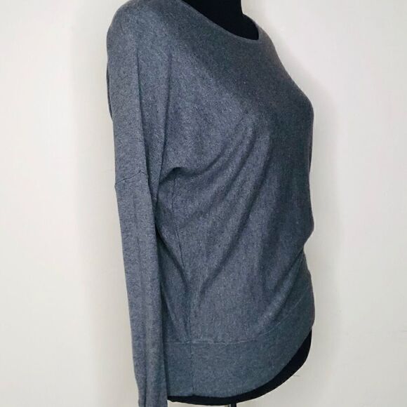 GAP🍃Long-Sleeve Gray Scoop Neck Knit Jersey Top🍃 - Picture 4 of 12